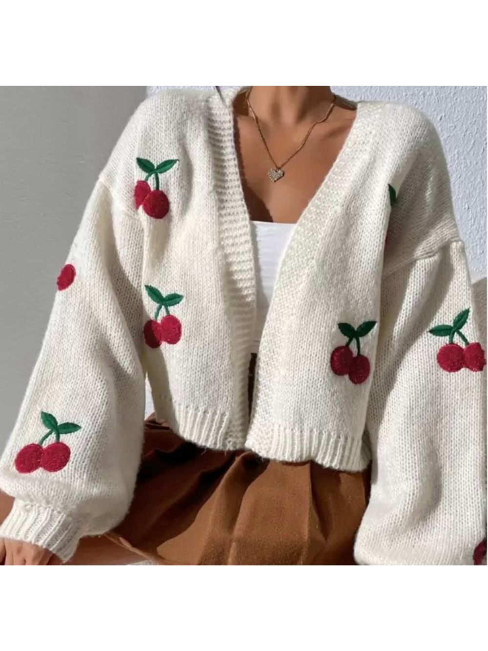 Women's Unbranded Cherry Print Cardigan Sweater White Red Size XL